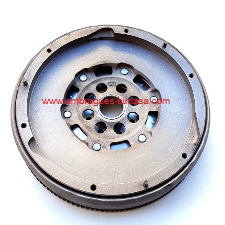 EmbraguesTenjo's tweet photo. #kit #embrague #volantebimasa #Peugeot407 #año2008 compatible con vehículos 2.0 #Citröen #Peugeot #almejorprecio #enmenosde24horas. 1 año de garantía. #llámanos 916917306 escríbenos #facebook #Instagram #Facebook acércate a nuestro #taller #envíogratuito https://t.co/Z2cwyny7Bp. https://t.co/PW7RL01thv