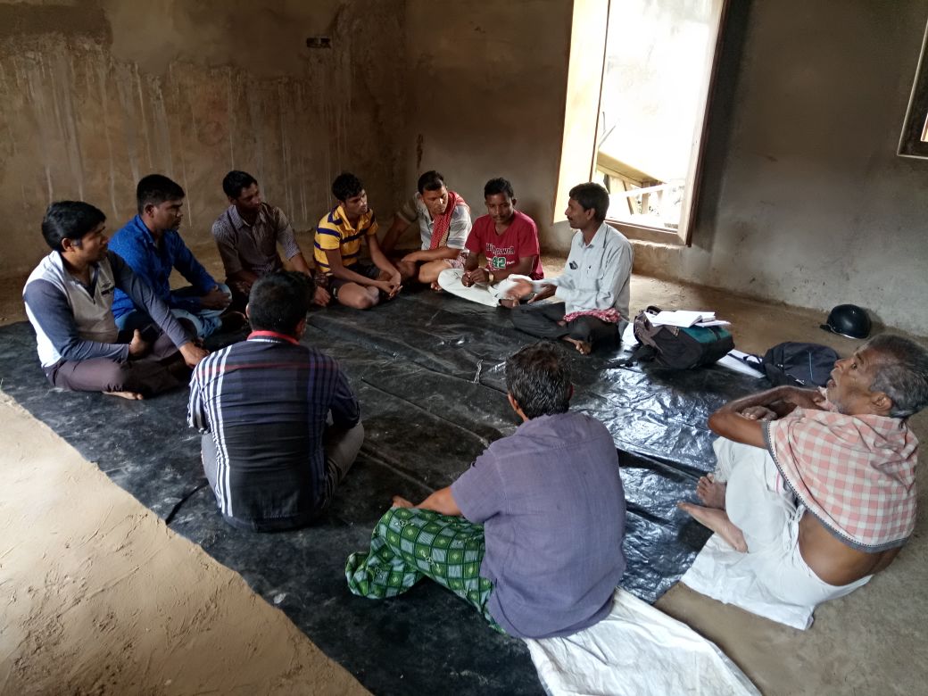 YSDIndia's tweet photo. Improving #RuralSanitation through #SocialAccountability in #Ganjam #Odisha
@YSDIndia organizing #FocusedGroupDiscussions in selected Gram Panchayats to understand the #RuralSanitation situation & improve through citizen engagement. #NFI @swachhbharat #AccountableGovernance https://t.co/cnhCcq8XZS