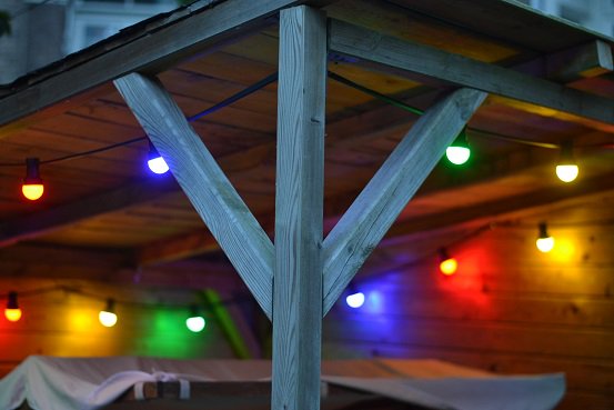 PartytentNL's tweet photo. Deze week in de aanbieding: Prikkabel op maat! 
Stel uw eigen prikkabel samen en ontvang 10% korting op de prikkabel en op de onbreekbare ledlampen! Gebruik in de winkelwagen de actiecode: Prik-10 
#prikkabel #ledlampen #verlichting #sfeer https://t.co/LgRYGqSfDS