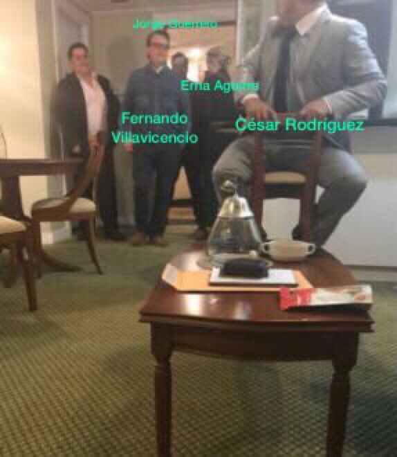 MashiRafael's tweet photo. Así “acordaban” los traidores y asalariados los ataques contra mi Gobierno.
¡Qué rápido el tiempo nos da la razón!
Aquí estuvo siempre la verdadera corrupción, y a tipos así defiende la prensa corrupta. https://t.co/fMya4ZKOWp
