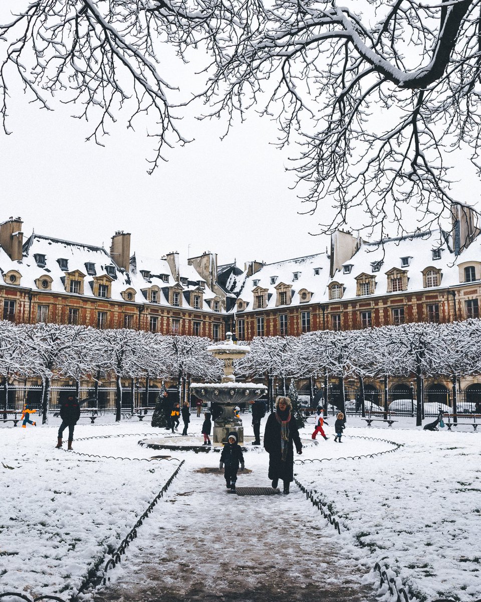 byjeffonline's tweet photo. Winter Tale in #paris #Parisundersnow
-
#Winter #Snow #Neige #NeigeParis #Parisjetaime #Paris @ParisJeTaime @ParisZigZag @WelcomParis @CanonFrance @_LeBonbon @fubiz @Paris @ParisAMDParis @WelcomParis https://t.co/7pxBJMYr3v