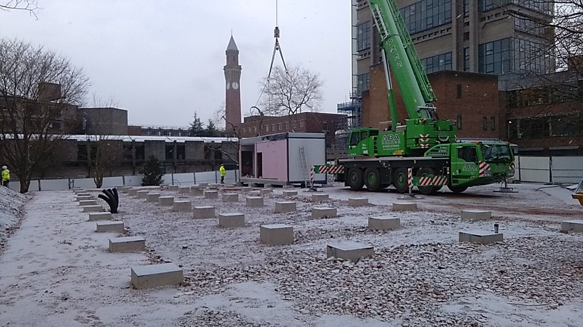 The first of the #gnamodular office units is delivered this morning for <a href="/unibham_estates/">University of Birmingham Estates</a>. Ground floor installed today, first floor arrives tomorrow. @couchperrys <a href="/Couch_Consult/">Couch Consulting</a>