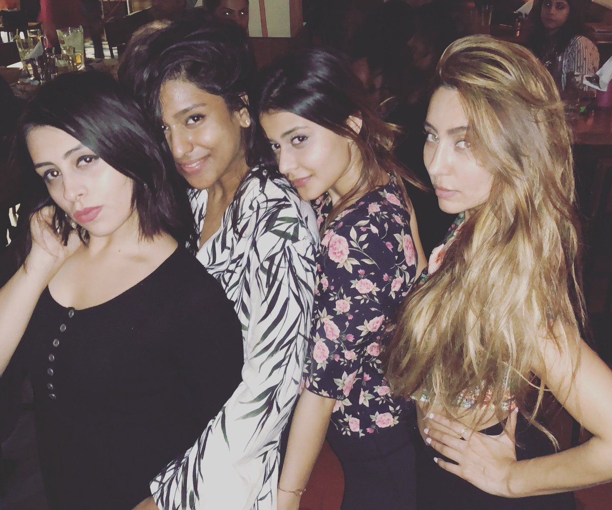 VJAnusha's tweet photo. “I don’t know about you but I’m feeling 22!” Especially with these babies! @elenasparrow @sashajairam @shimulpatell #20slife #girls https://t.co/nfskgBOqj7