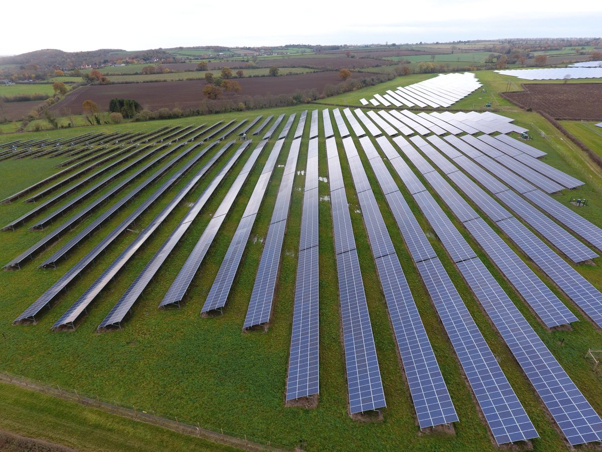 mongoosecrowd's tweet photo. February is almost over and so is HECE’s share offer, closing 28th February! Don’t miss the opportunity to become a member of the Uk’s largest community energy company and receive a target 6% return on your investment*! #Tuesdaythoughts #charitytuesday Capital at risk https://t.co/4X5VpHweEi