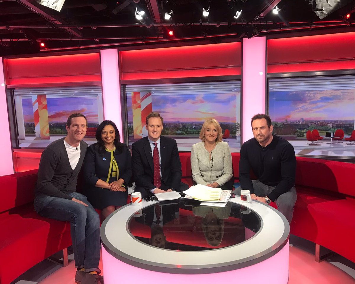 jason_carl_fox's tweet photo. Nice early start to the morning at @bbc5live and @BBCBreakfast with @BorneCharity chatting about their vital work and our North Pole expedition! Not long to go, more info here 🔗 https://t.co/oiSCxe8Vjv 📻 📺 https://t.co/E7Wi5GT9Tp