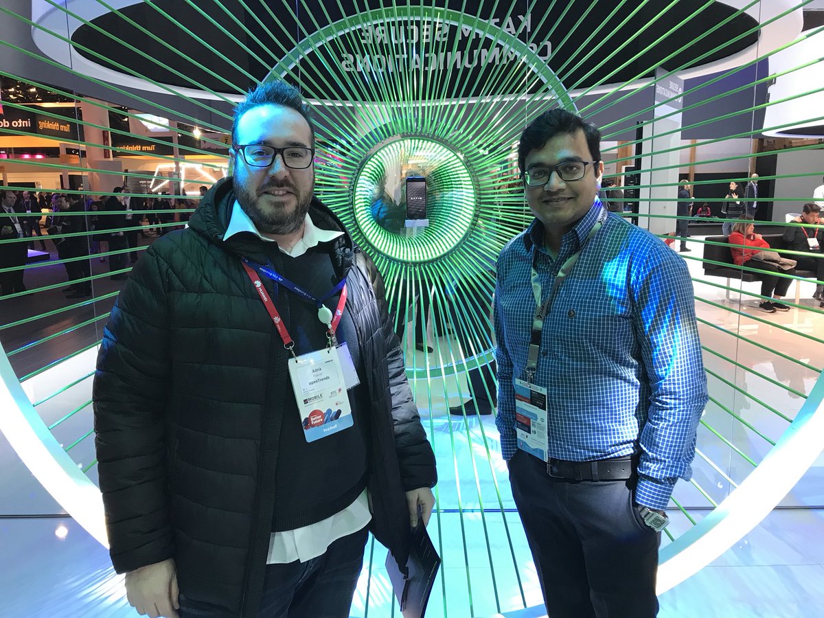 adriafp's tweet photo. #KATIMWC #MWC2018 https://t.co/EEg32yrikS