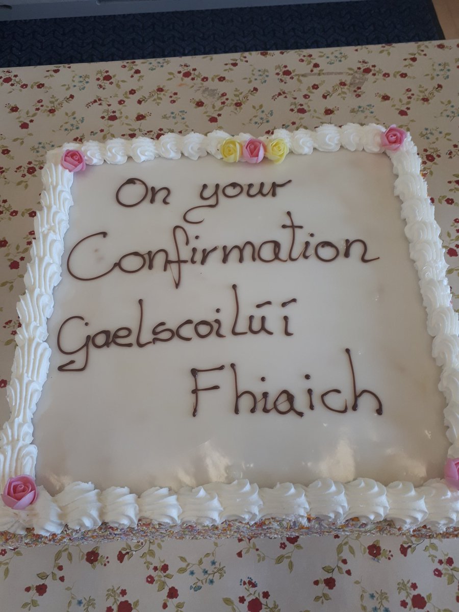 guifhiaich's tweet photo. Comhghairdeas mór le Rang 6 inniu ar lá bhur gCóineartú. Tá súil againn go mbeidh lá álainn agaibh le bhur gclann. #confirmation2018 #cóineartú https://t.co/ksMrpUIVIx