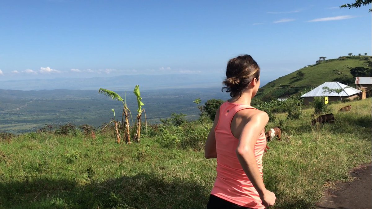 Running_theRift's tweet photo. Early-bird discount ends tomorrow at midnight, book your #RiftMaz place now for just $120: https://t.co/UGJotpmqcF #marathon #tripofalifetime https://t.co/TTKJ4xhFYY