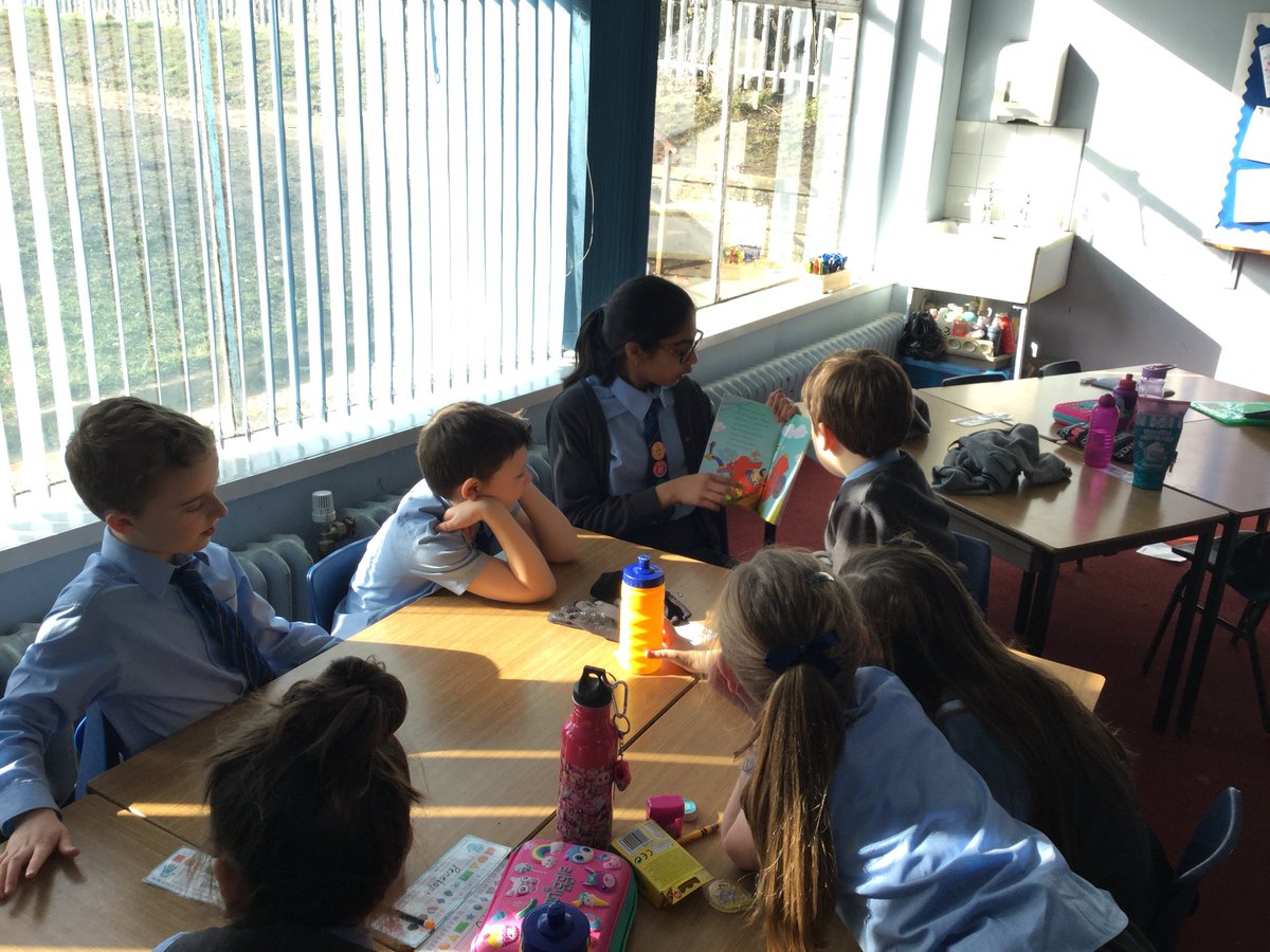 StJosephsERC's tweet photo. P3 are enjoying their story time with P7 #WBD #letsshareastory https://t.co/5Qz3TcgIF4