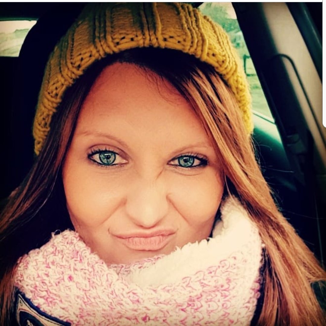Hilzaron's tweet photo. #winterwear #itsnippy https://t.co/TrezXkEQpB