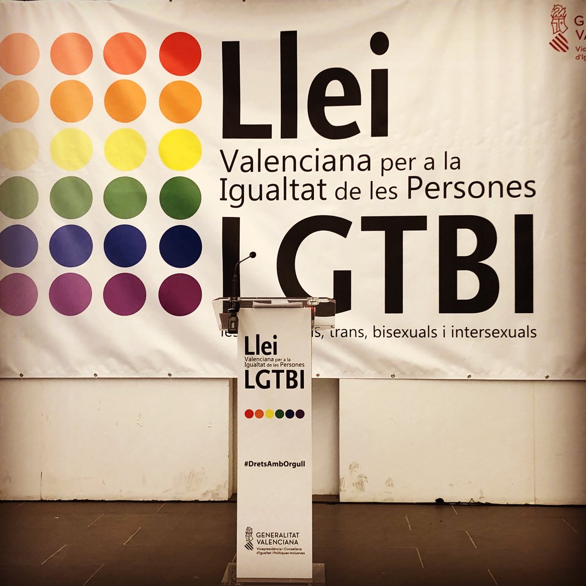 FlordelTuria's tweet photo. Per justícia social. Per reparar la memòria. Pel reconeixement dels drets de totes les persones. Per dignitat. Per això, hui és dia de celebració. Hui es presenta l’avantprojecte de llei valenciana LGTBI. #DretsAmbOrgull #LGTBI #diversitat #igualtat https://t.co/prMkzVA1Me