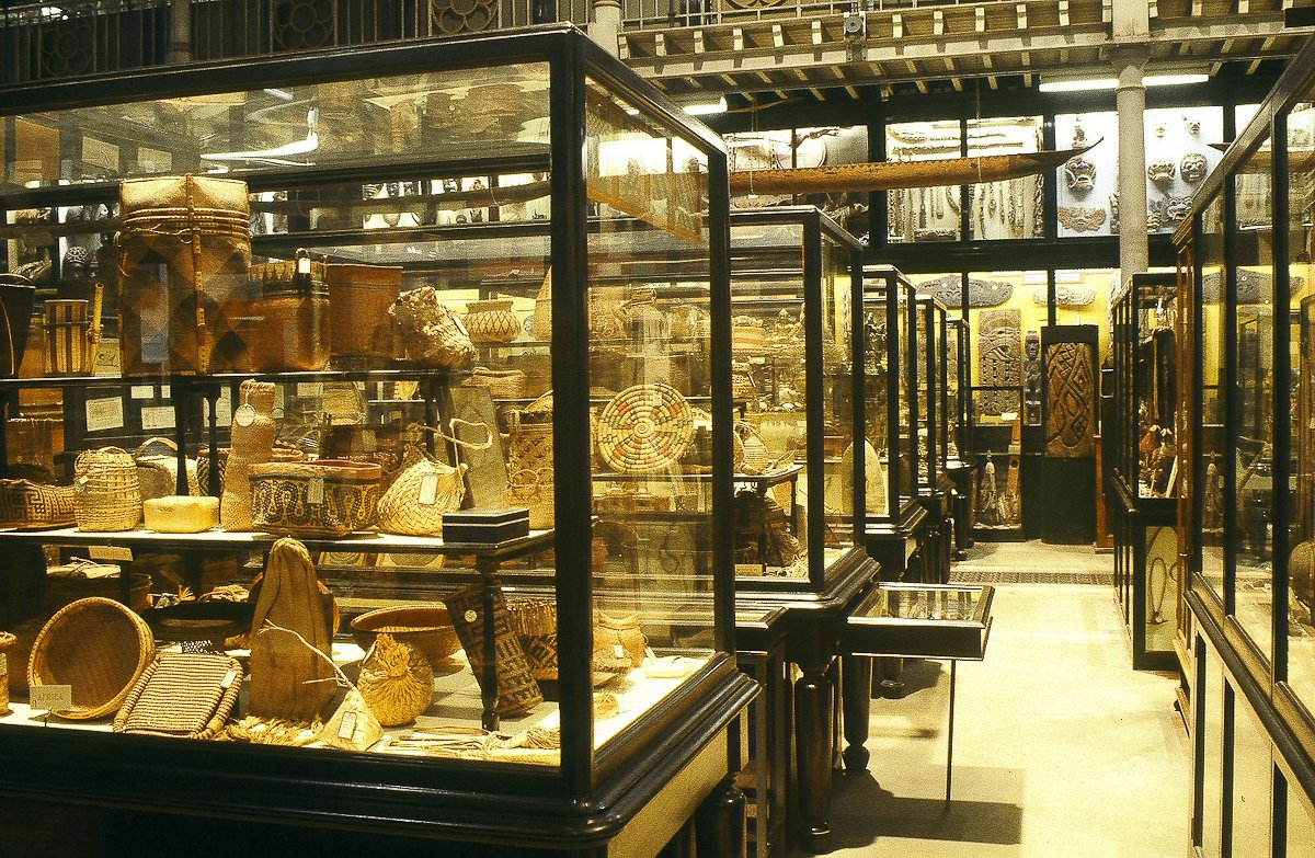 booking open for MEG conference 2018 'Decolonising the Museum in Practice' eventbrite.co.uk/e/decolonising…