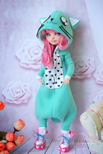 Las_EverAfter's tweet photo. Cupido customizada por Prescilla25 #EverAfterHigh https://t.co/jH7W8nunHw