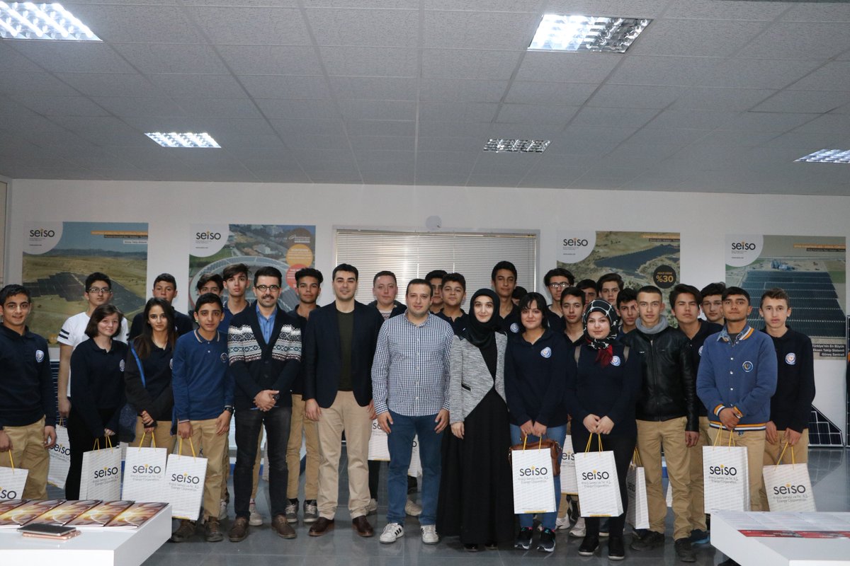 seisoenergy's tweet photo. Aksaray Bilim Teknik Koleji Yenilenebilir Enerji Sistemleri Bölümü öğrencileri Seiso Enerji'yi ziyaret etti. Seiso Enerji Yönetim Kurulu Başkan Yardımcısı İsmail Hakkı Karaca tarafından öğrencilere yenilenebilir enerji sistemleri ile ilgili bilgiler aktarıldı. https://t.co/oWfGvdDtug