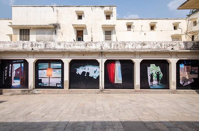 JaipurPhoto2017's tweet photo. Jason Fulford (@mushroom_collector)'s work at the Former Police Headquarters, opposite the Hawa Mahal main entrance.

Photograph by Sunil Thakkar (@seainsideashell) https://t.co/y3ww1vjpzZ https://t.co/31RIRtEQZy