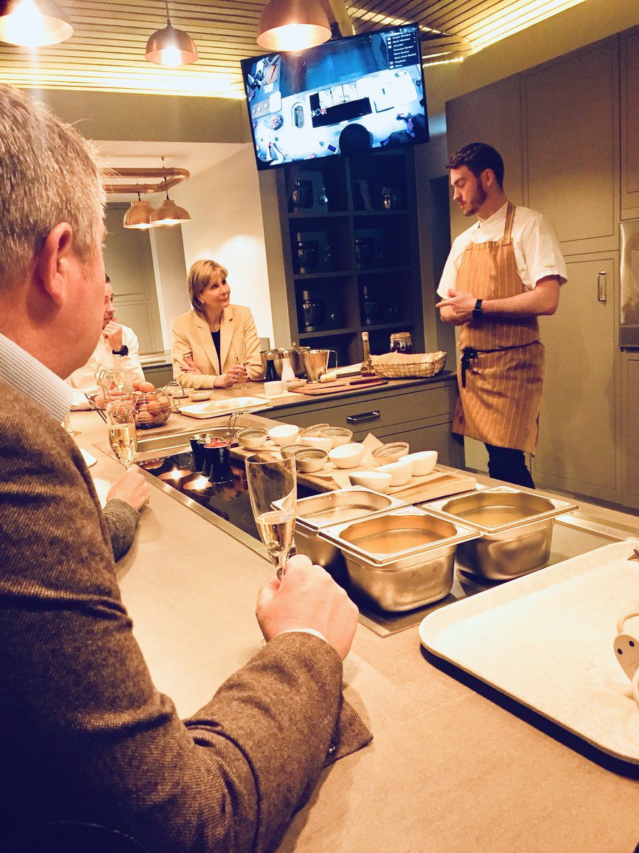 GOTO_events's tweet image. @TheKitchenatCG Top chef putting the team’s food knowledge to the test #GOTOevents #chewtonglen
