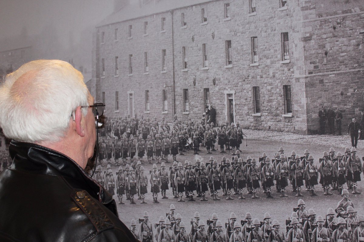 RichBarracks's tweet photo. Honoured to welcome Stephen Kennedy & his cousin David Monks. Stephen’s Grandfather, Thomas, was a drummer in the 91st Argyll & Sutherland Highlanders & trained @RichBarracks prior to being posted to South Africa to fight in the Boer War in 1898.
#lostchapters @ArgyllsMuseum https://t.co/MYElupp4bR
