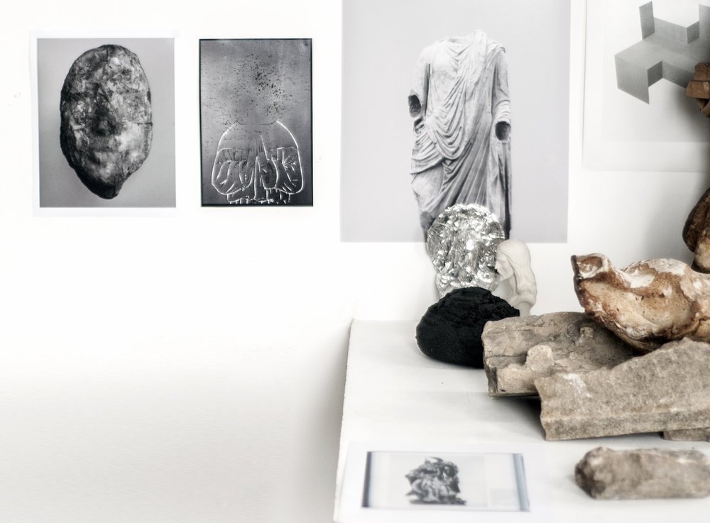 NOW ONLINE <a href="/Photolocale/">Photolocale</a> : a studio visit with some chatting, some rambling, some work in progress...  bit.ly/2oz0AYT Check out the rest of their site too, a great addition to the London circuit. instagram.com/p/BfN7Ov-FaNc/