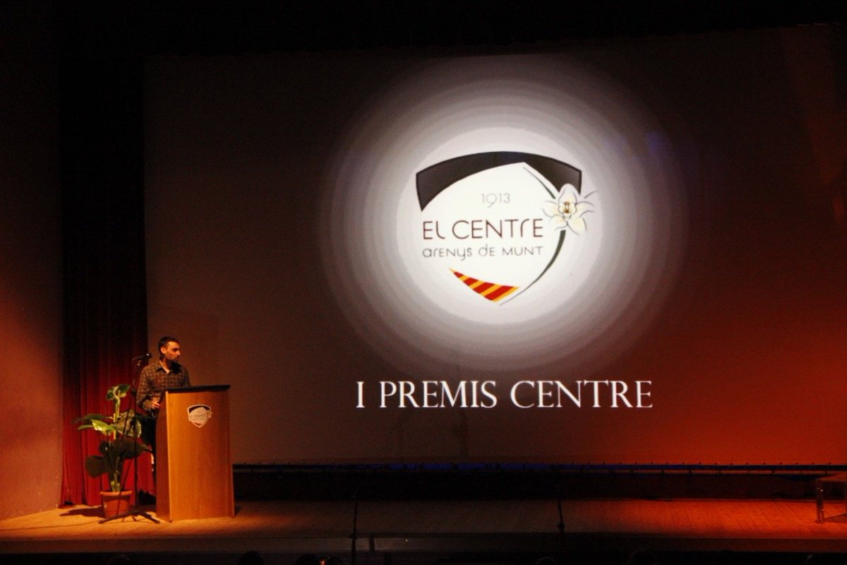 ElCentreAdM's tweet photo. Últims dies per votar els #PremisCentre. No esperis més, VOTA!
https://t.co/Wvol0bgsRv
#somcentre #voluntaris #somateneu #somdemunt https://t.co/wr046lSEuK