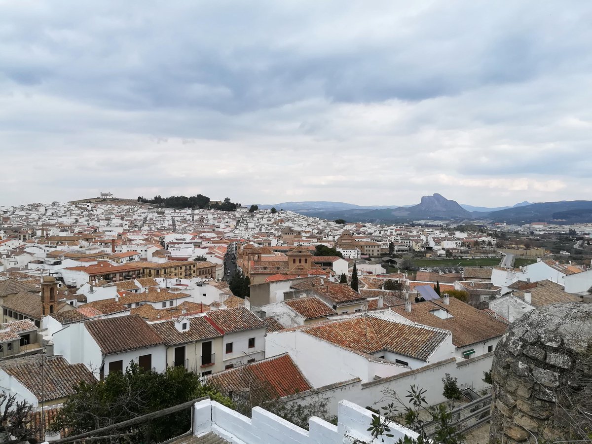 UnDestino_emm's tweet photo. ¡Nuevo en el blog! 👌👌 
#Antequera, una ciudad llena de historia 😍😍
https://t.co/E2VHQpXqjX

#Málaga #Andalucía @ATQaTuCorazon @laantequerana @hostalcolon @TorcalAntequera @turismomalagaes https://t.co/fDttWvDXzW