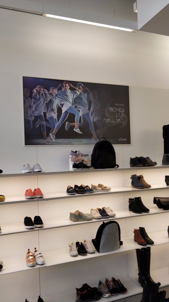 Happy_Finish's tweet photo. Spotted in store!  We worked on this dynamic series of images for @clarksshoes! Post-production by @Roomec3 and photography by @alanclarkephoto #Clarksforlife #CreativeProductionStudio #CreativeRetouch #HappyFinish #Trainers #Sports #Clarks #ClarksShoes https://t.co/jX80KygYoy