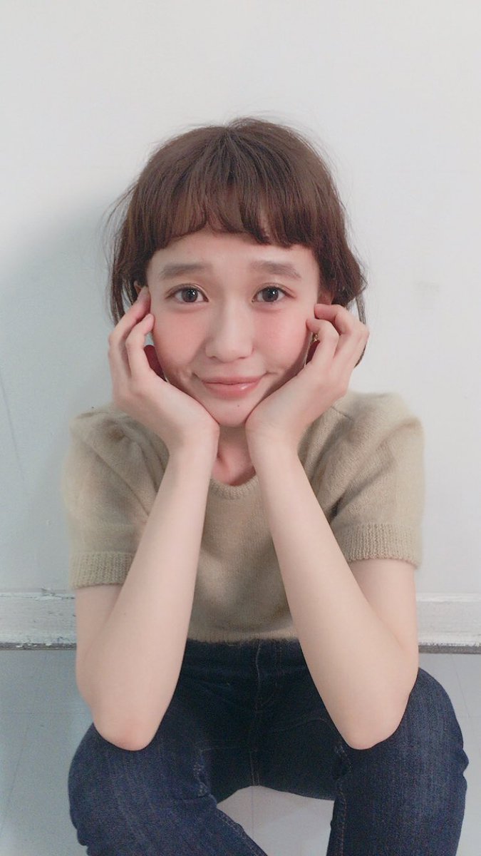 しばさき 柴田紗希 Merの撮影で新作メイクの中から自分で選んでメイクしたアイテムが良くてマツキヨで見つけてget Viseeの新色のリップ チーククリーム Be 10 ショコラベージュだよ Visee ヴィセ