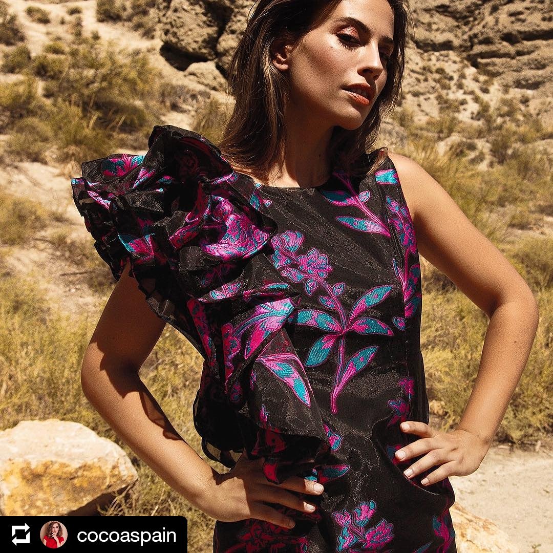 mariaarnandis20's tweet photo. Días de lluvia, días de compras👗😋 Hoy te proponemos el vestido de @cocoaspain
para tus próximos eventos!😻
COCOA Summer 18 . #cocoaspain #philippaandco #newcollection #summer18 #cocoacollection #invitadaperfecta #invitada #cool #tendencias2018 # #invitadasperfectas #invitada https://t.co/ncZzGy7hpu