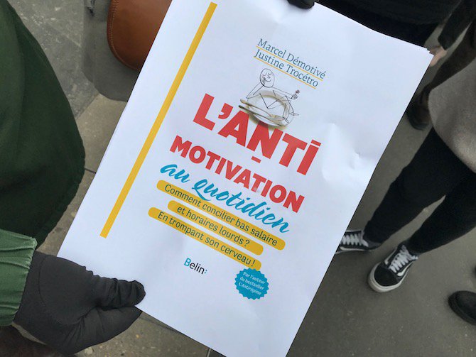 ActuaLitte's tweet photo. Chez Humensis, des salariés dénoncent “une charge de travail insupportable” https://t.co/wTsM6AtRUF #Humensis #PUF #greve #debrayage #travail https://t.co/LhOtjCLVQP