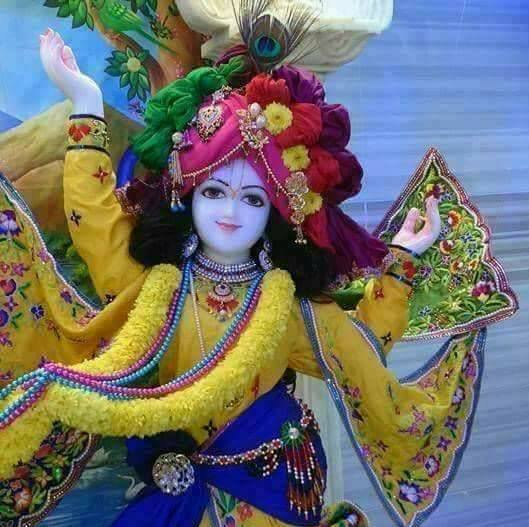 mathuratemple's tweet photo. Radhe Krishna https://t.co/vdpkHzDr11