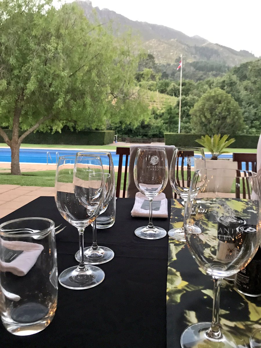 TsepangMolisana's tweet photo. @ConstantiaRoute @ConstantiaGlen @BeyondBuiten @KleinConstantia I just thought of this epic game drive through the @ConstantiaGlen vineyards with the young winemakers at @BeyondBuiten and @KleinConstantia of the @ConstantiaRoute - what a bucket list life. #LoveConstantia #ConstantiaRoute https://t.co/wBdfqAKWV1