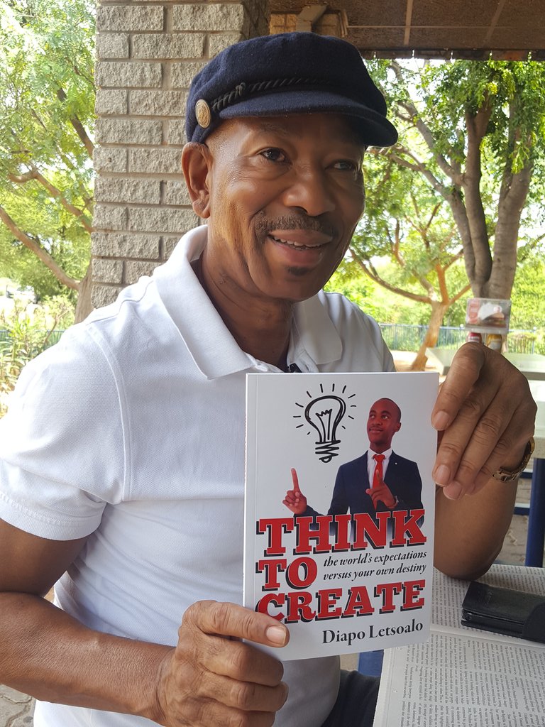 TheeIceQuin's tweet image. I Got A Brief Review Of The Book #ThinkToCreate From Him & I Was Proud To Have Introduced Him To Such Material... @DiapoWilly I Hope You Are As Proud As We Are Of Yourself...