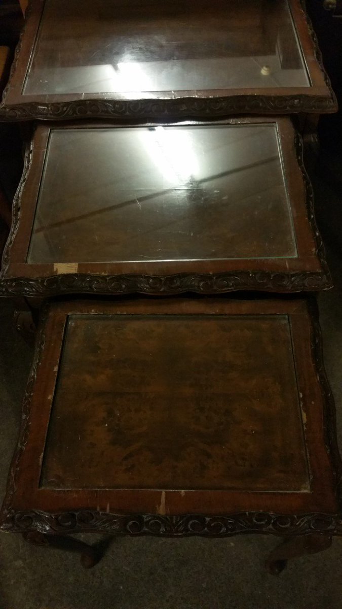 Track_2000's tweet photo. ANTIQUE STYLE NEST OF TABLES https://t.co/4778b9J0qo