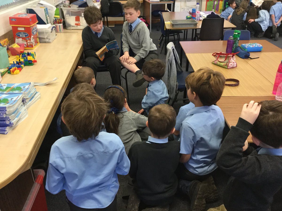 StJosephsERC's tweet photo. Even the big kids enjoy the story time with P7s #WBD #LetsShareaStory https://t.co/5g7DI9IoK1