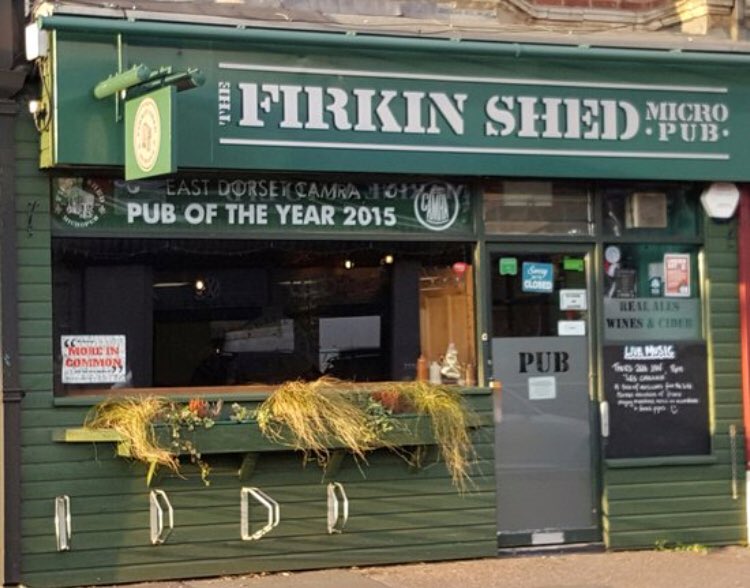 winny_80's tweet photo. @HitmanHandle @BenJambo1 @ronhindle *phonecall*
“where are you?”
“I’m in the firkin shed ya nob ed” 😄 https://t.co/2HLZpSpujr