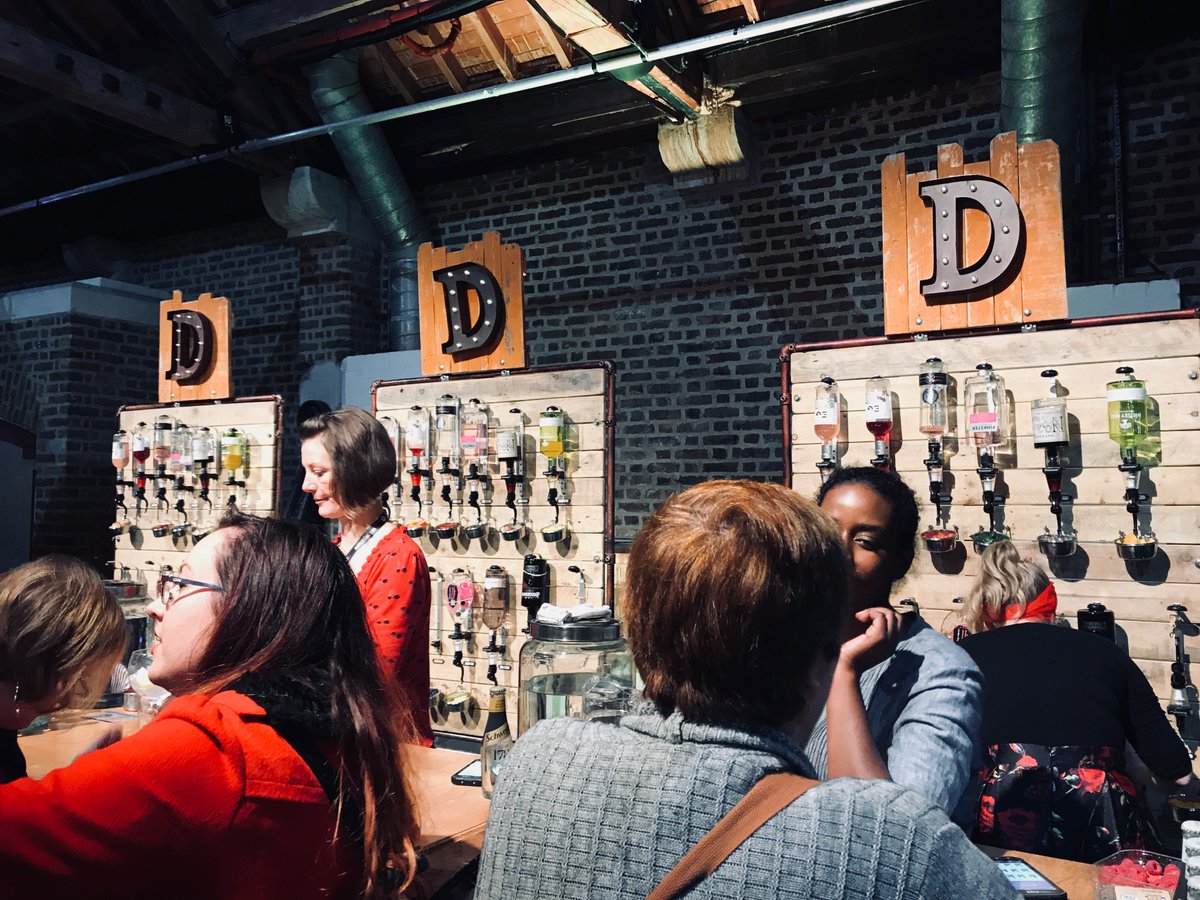 GinSubscription's tweet photo. Gin Festival is the event to be at for anyone looking to explore their love for Gin. https://t.co/zQoeYYZouY offered London a tastebud adventure with their large variety of Gins this year!
#GinFestival #GinSubscription #Gin #GinandTonic #LondonGin #GinEvent #GinLovers #LondonGin https://t.co/VISqG4otee