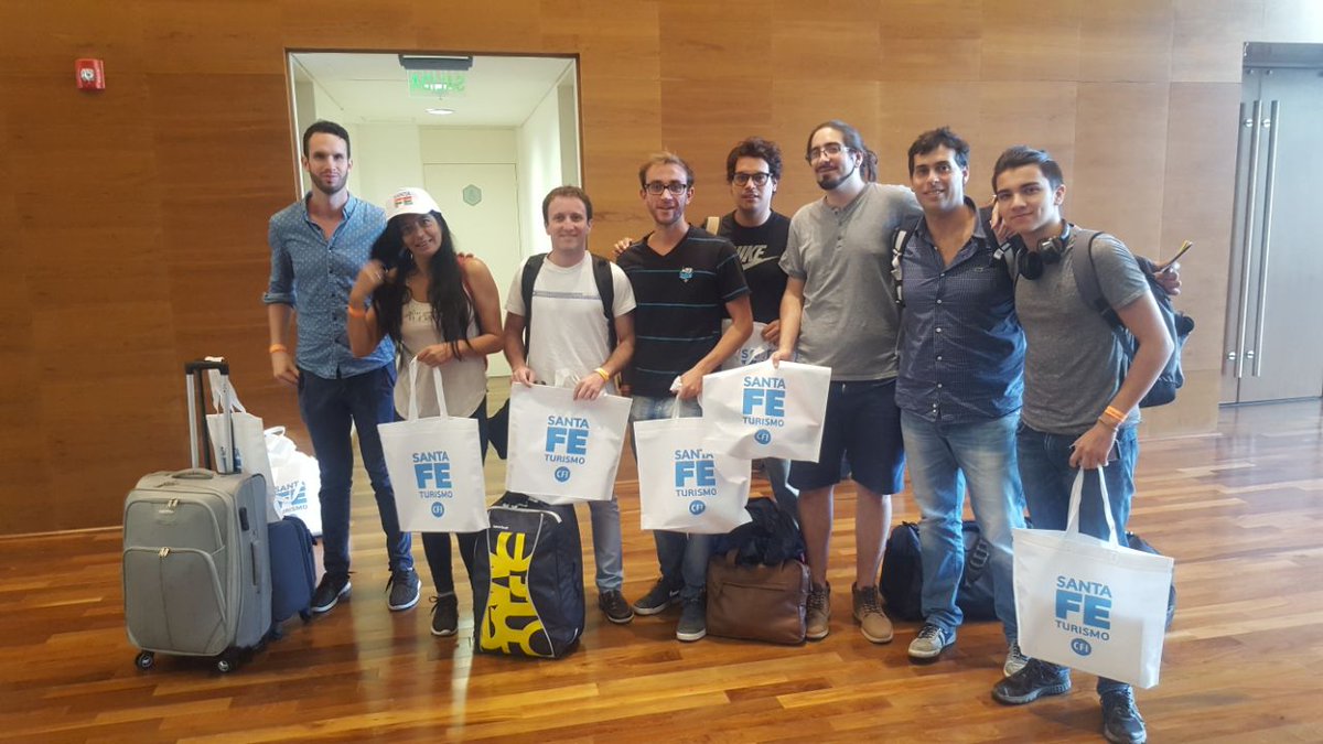 innovacionmr's tweet photo. La delegación de #SantaFe ya en @acexponencial . #innovacion Revolución de las tecnologías exponenciales. @rigobisso @ProduccionSF https://t.co/A8cnF4KCg6