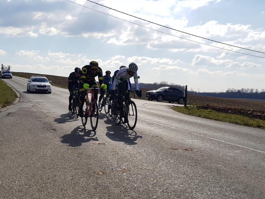 CPNcycling's tweet photo. 7 leaders on Le Samyn ! Follow live on https://t.co/g7KObCWAHY https://t.co/xrTPeW4mR4