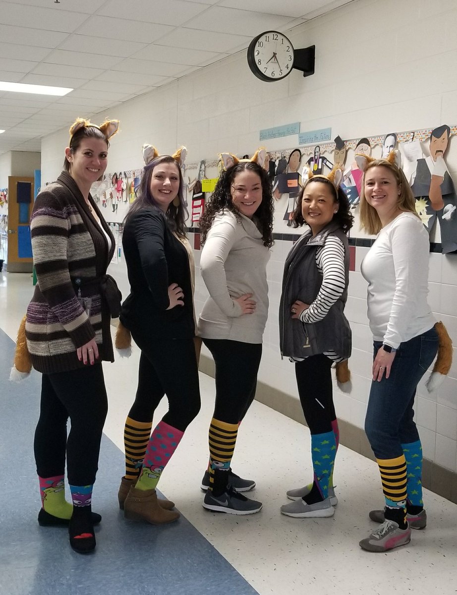 RAlex_teach's tweet photo. Foxes in Socks!! 4th grade teachers on day 2 of Dr. Seuss. @msdavispnb @MrsZukPNB @FeeserLCPS @lfarmerteach @PThiessen_LCPS 
#DrSeuss #4thgraderocks #teacher #foxinsocks https://t.co/POFmTwJAZg