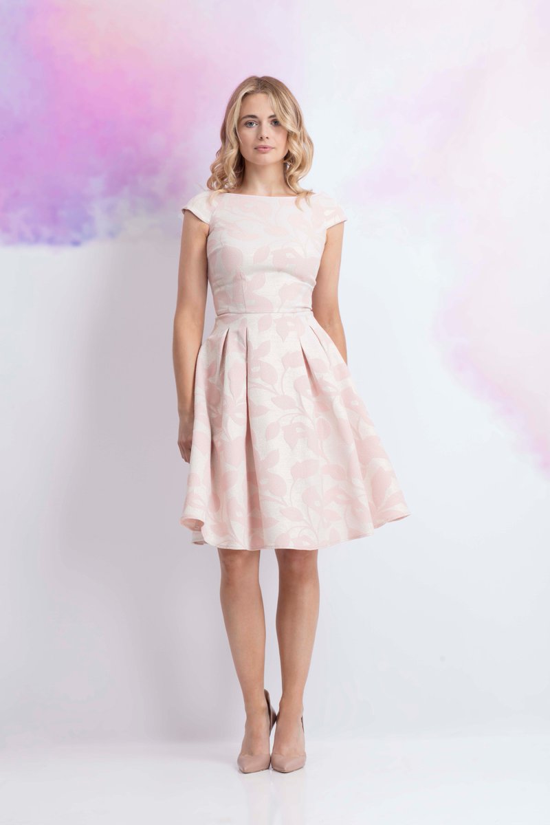 Eden_Row's tweet photo. The Alameda dress is made from a metallic leaf jacquard and is available in pastel pink or blue. https://t.co/cU6SEbUXhM