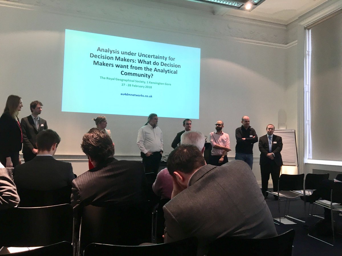 lj_boulton's tweet photo. Wide range of pop up talks from speakers interested in decision making under uncertainty at the Analysis under Uncertainty for Decision Makers workshop this morning already. #au4dm #decisionmaking #uncertainty #mydayinhe https://t.co/e5CnMc6voM