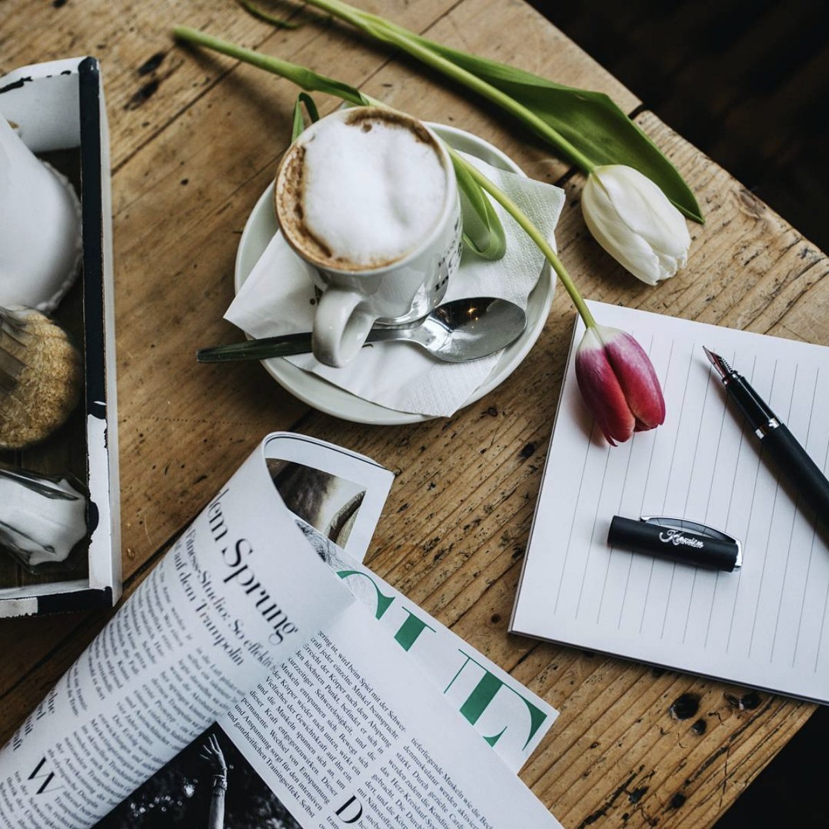 Oh look, it’s coffee o’clock! ☕️⏰ #onlinepen #onlinegermany #writing #schreiben #handschrift #handwriting #füllhalter #fountainpen #vision #gravur #engraving #coffee #kaffee #coffeoclock #kaffeepause #break