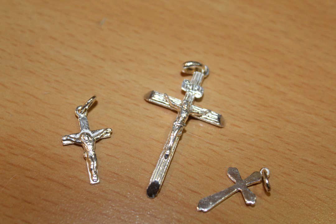 FUNDIEXPRESS's tweet image. Nuestro nuevo horario de MARTES a VIERNES de 11 am a 4 pm. Si necesitas información  de precios por favor comunícate por nuestras vías de contacto (no podemos dar precio por esta via) ¡Feliz día!