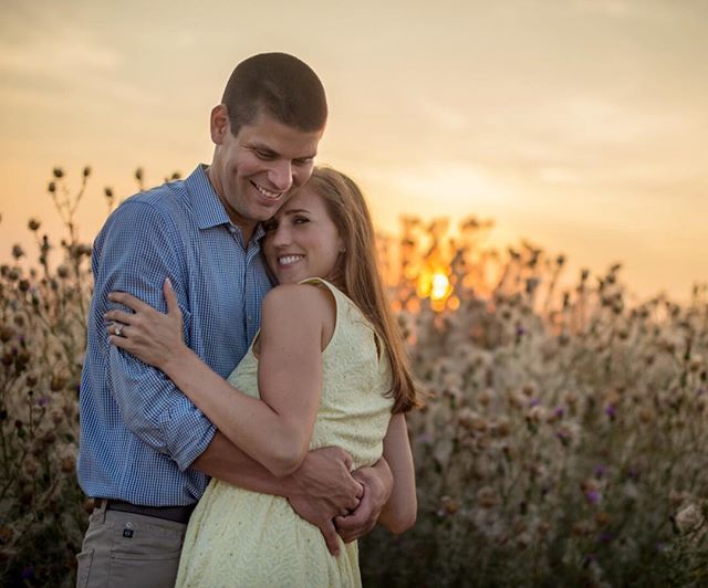 carlateneyck's tweet photo. Summer session on the beach with these thistles and that light had me straight up freaking out! Good thing all my yelling didn’t kill Allie + Chris’ snuggle vibe 🧡💙 #ctengagement #silversands #silversandsbeach #ctsunset #thistle #love #ctwedding #ctp… https://t.co/MDztOxJQ4W https://t.co/etpWLeEZHB