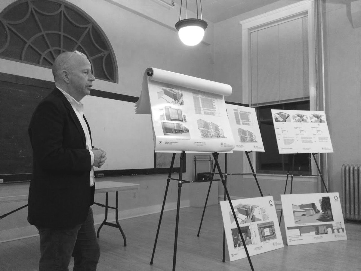 eccodesigninc's tweet image. Chip presents at a Design Review EDG Meeting for our Multifamily project at 12729 30th Ave. in Lake City