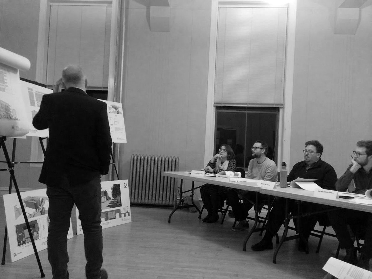 eccodesigninc's tweet image. Chip presents at a Design Review EDG Meeting for our Multifamily project at 12729 30th Ave. in Lake City