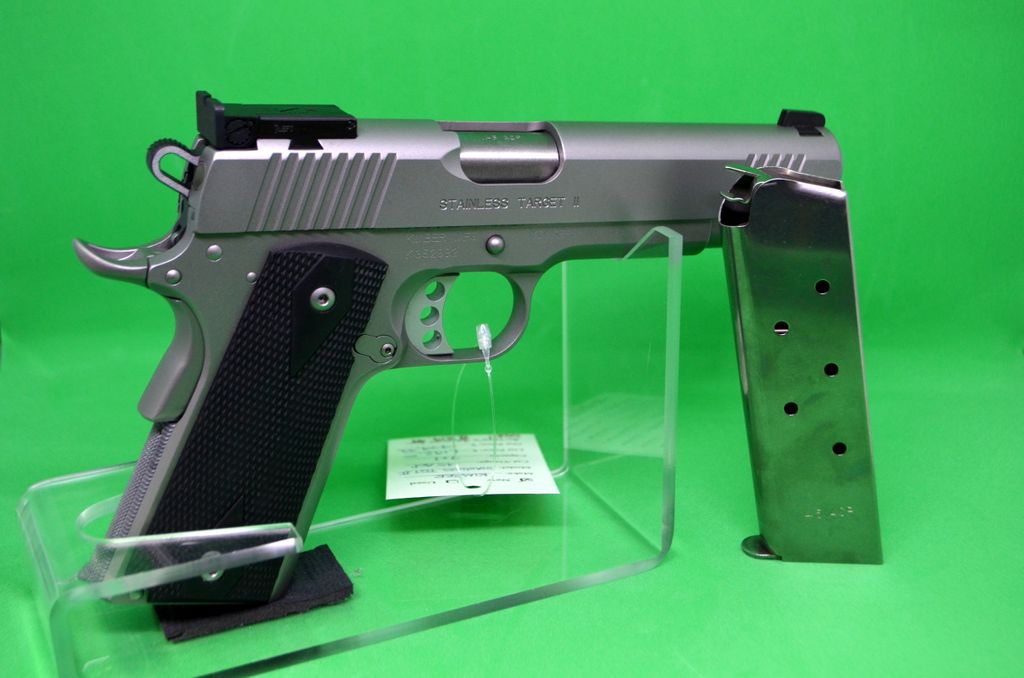 AutreysArmory's tweet image. AUCTION 3 - Kimber Stainless Target II .45 ACP 7+1 5" Brl buff.ly/2HOiKO2 Starting Bid: $819.99 - NO RESERVE #Kimber #targetii #stainless #45acp #2a #pewpewlife