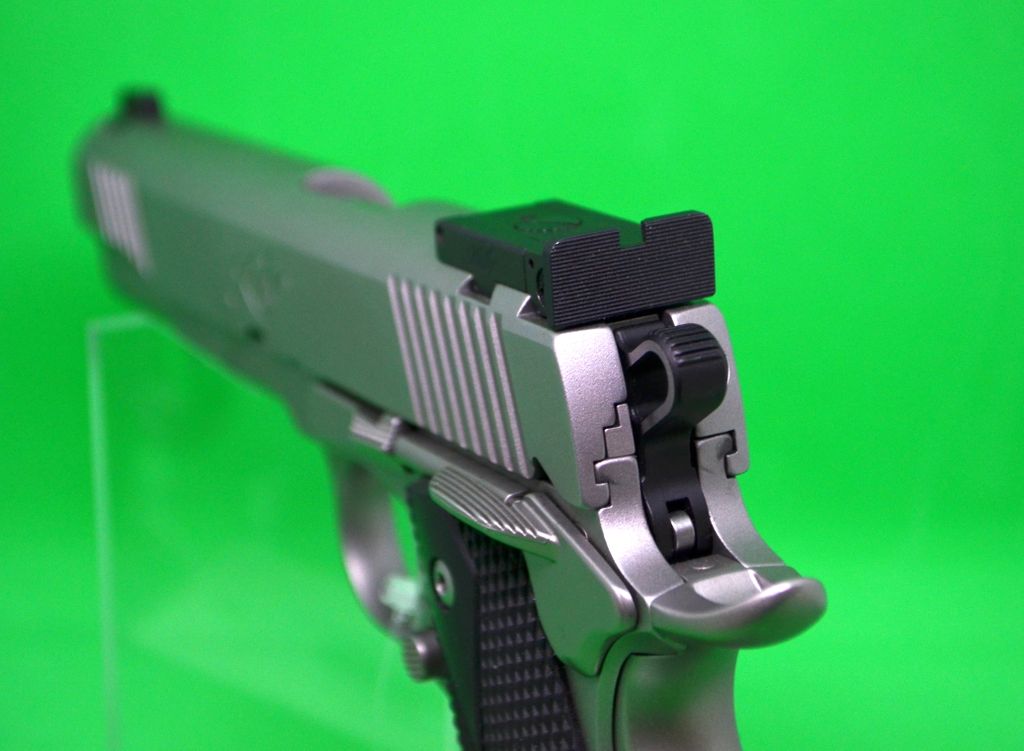 AutreysArmory's tweet image. AUCTION 3 - Kimber Stainless Target II .45 ACP 7+1 5" Brl buff.ly/2HOiKO2 Starting Bid: $819.99 - NO RESERVE #Kimber #targetii #stainless #45acp #2a #pewpewlife