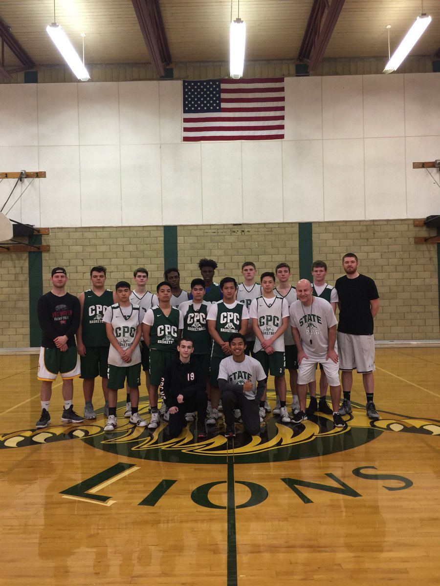 cpcsmlt's tweet photo. Last practice before the boys head to Spokane. #GoLions #ontoState https://t.co/fh9Ip5ub1Z