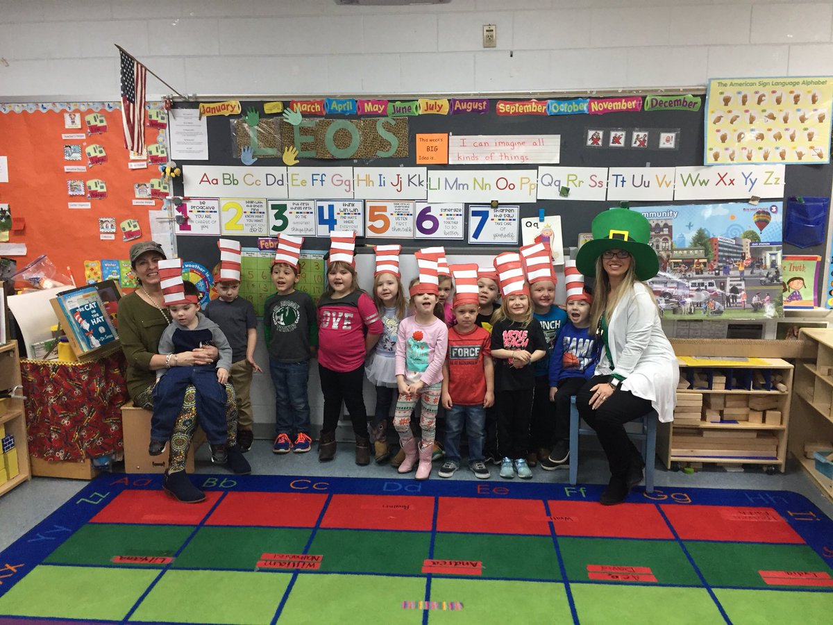 LESPreK's tweet photo. Hat off to reading.  #ReadAcrossAmericaWeek #GARRARDshines https://t.co/Q6A5zGmGnL