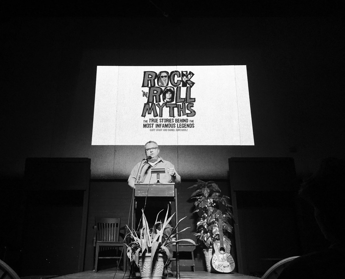 AllWriteWGHS's tweet photo. Rock critic Daniel Durchholz talks unattributed Tom Waits quotes, Guns ‘n’ Roses riot truth-telling, and the demands of covering @loufest. #AllWrite2018 @danieldurchholz https://t.co/jHCJgufBrY